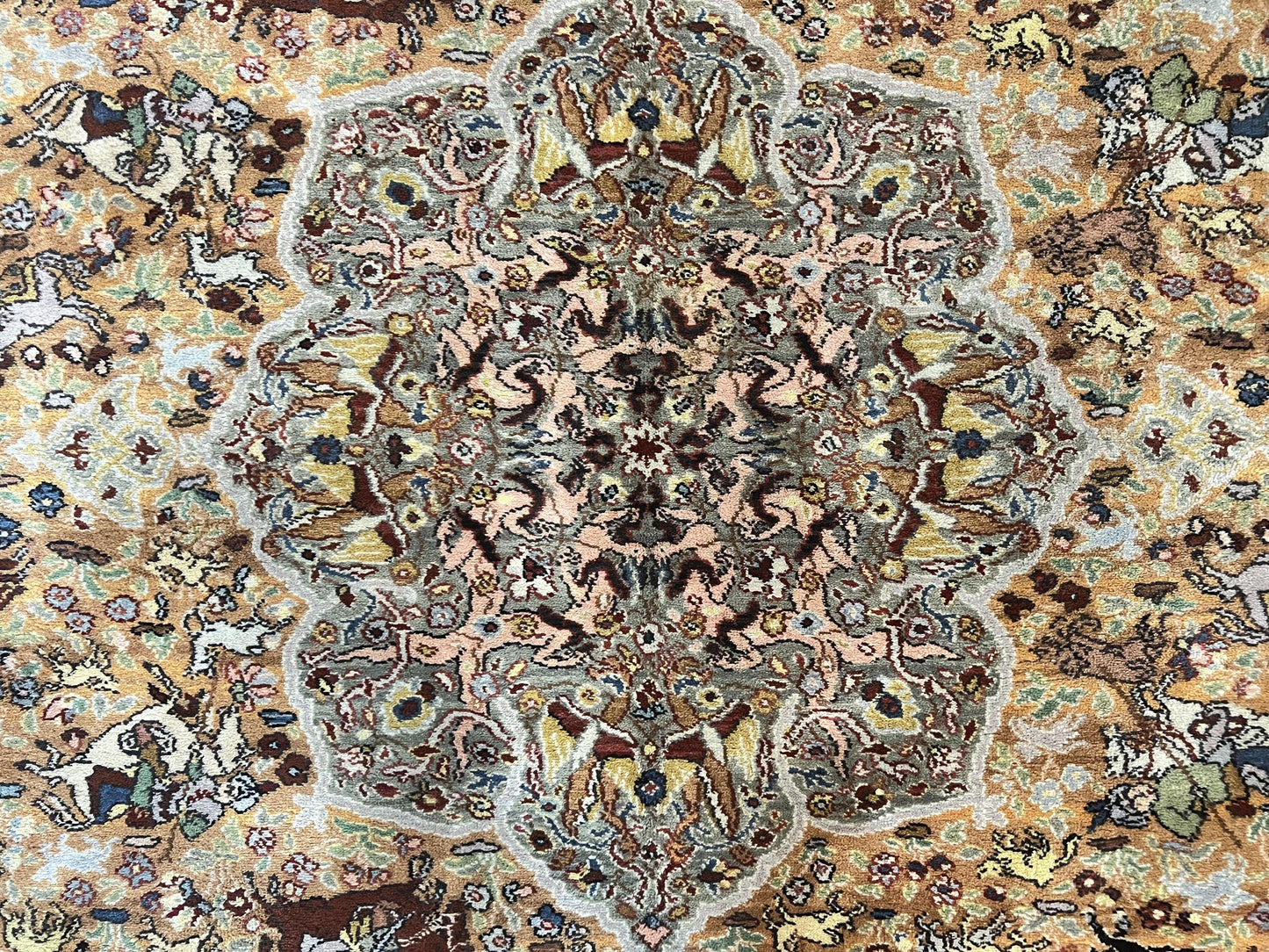 Karastan Rug 8.8 x 12 Persian Hunting Rug #723, Wool Pile