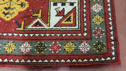 Colorful Moroccan Heriz Rug 6x9, Large Central Medallion, Red Yellow Blue