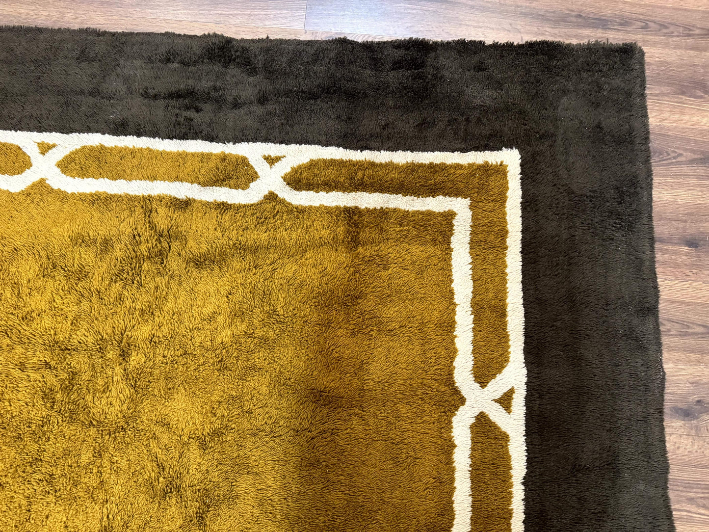 Mid Century Shag Rug 8x11, Large Vintage Shag Rug, Open Field, European Shag Rug