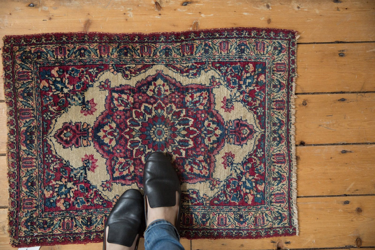 2x2.5 Antique Kermanshah Square Rug Mat
