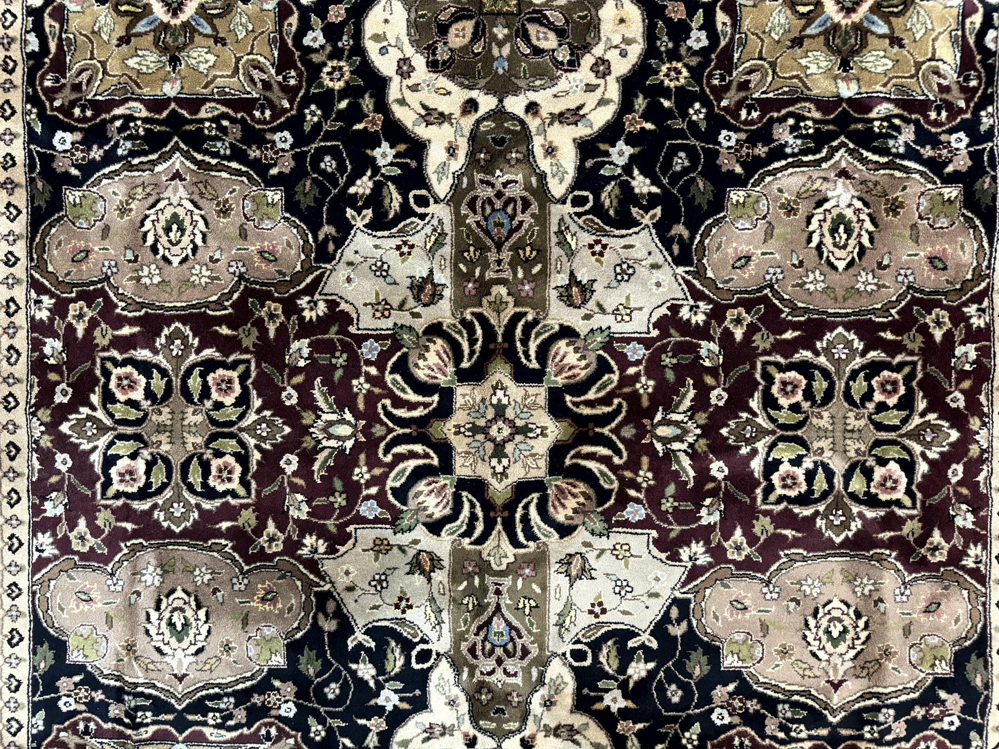 Pak Persian Rug 6x9