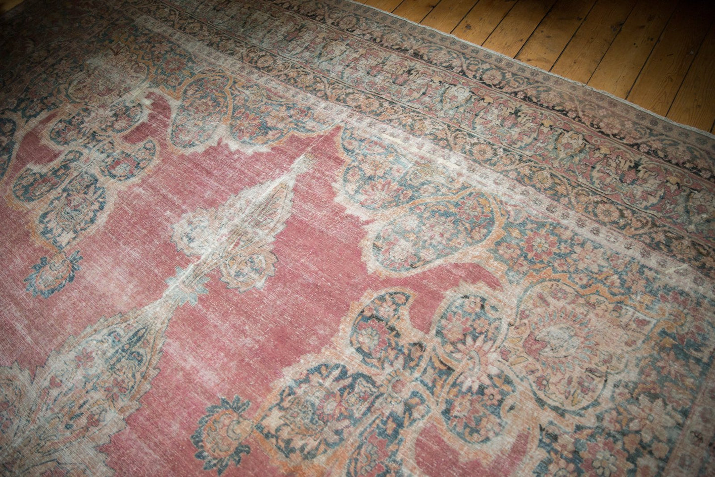 12x18.5 Antique Distressed Kermanshah Carpet