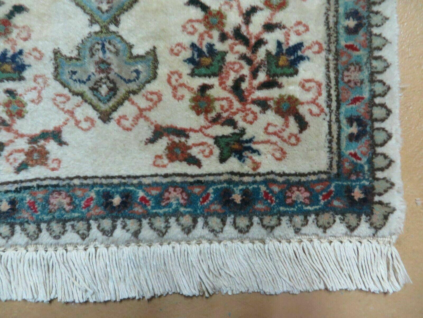 1' 9" X 2' 5" Handmade Indian Wool Rug Lahore Floral Design Small Oriental Rug Beige & Teal