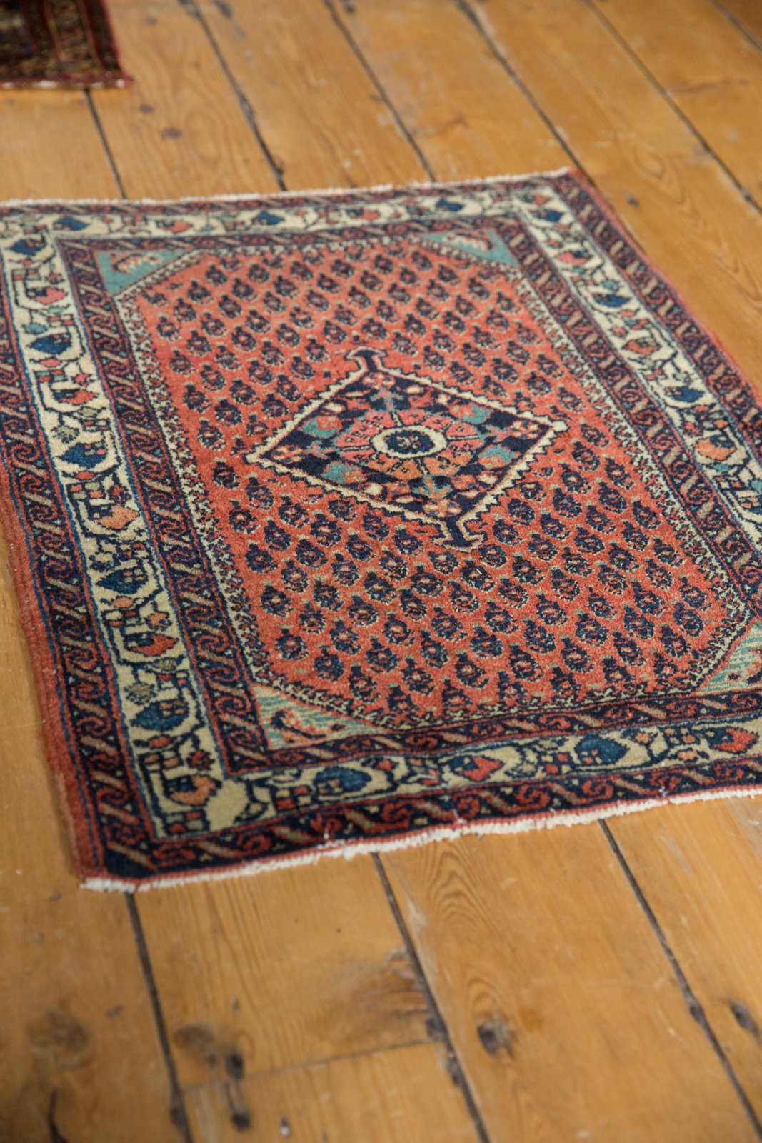 2x2.5 Vintage Engelas Square Rug Mat