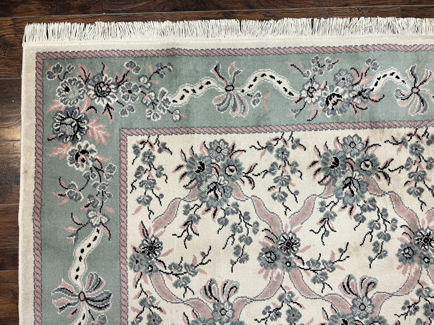 Belgium Power Loomed Rug 8x11, Ivory and Green, Wool Carpet, Floral