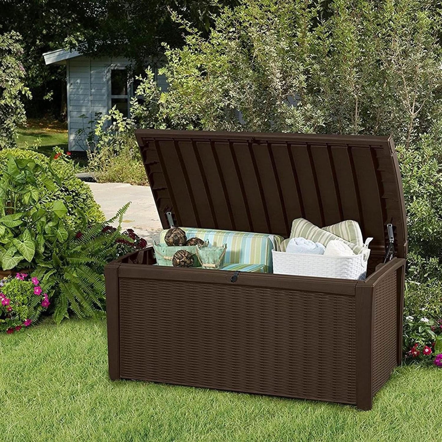 Outdoor Waterproof Storage Deck Box for Garden Use