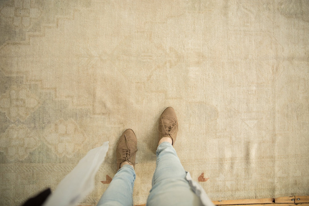 5x9.5 Vintage Distressed Oushak Carpet