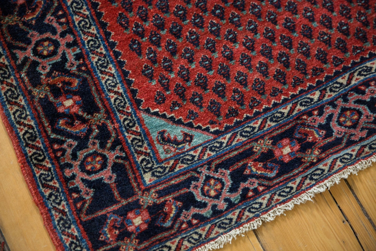 2.5x4 Vintage Fine Engelas Rug