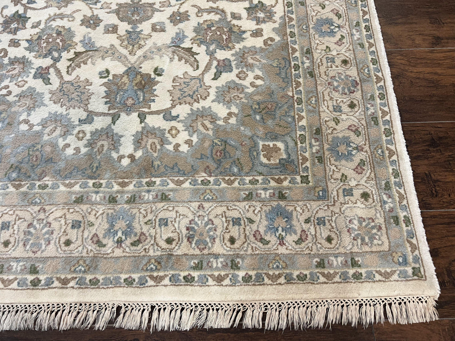 Indo Persian Rug 4x6, Floral Medallion, Beige, Handmade Wool Vintage Carpet 4 x 6 ft