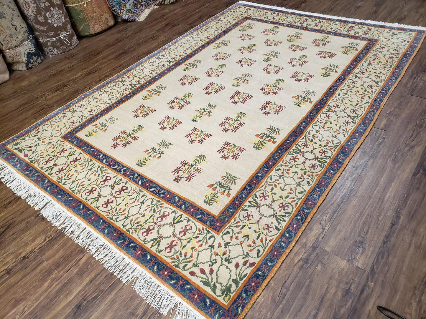 Tufenkian Rug 5.9 x 8.6, Tibetan Nepalese Rug, Hand Knotted, Soft Shiny Wool, Repeated Motifs, Contemporary Modern, Area Rug 6x9, Vintage