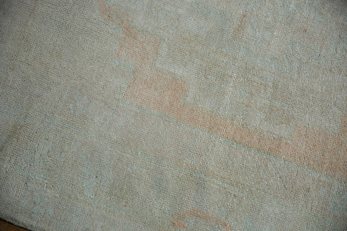 5x9.5 Vintage Distressed Oushak Carpet