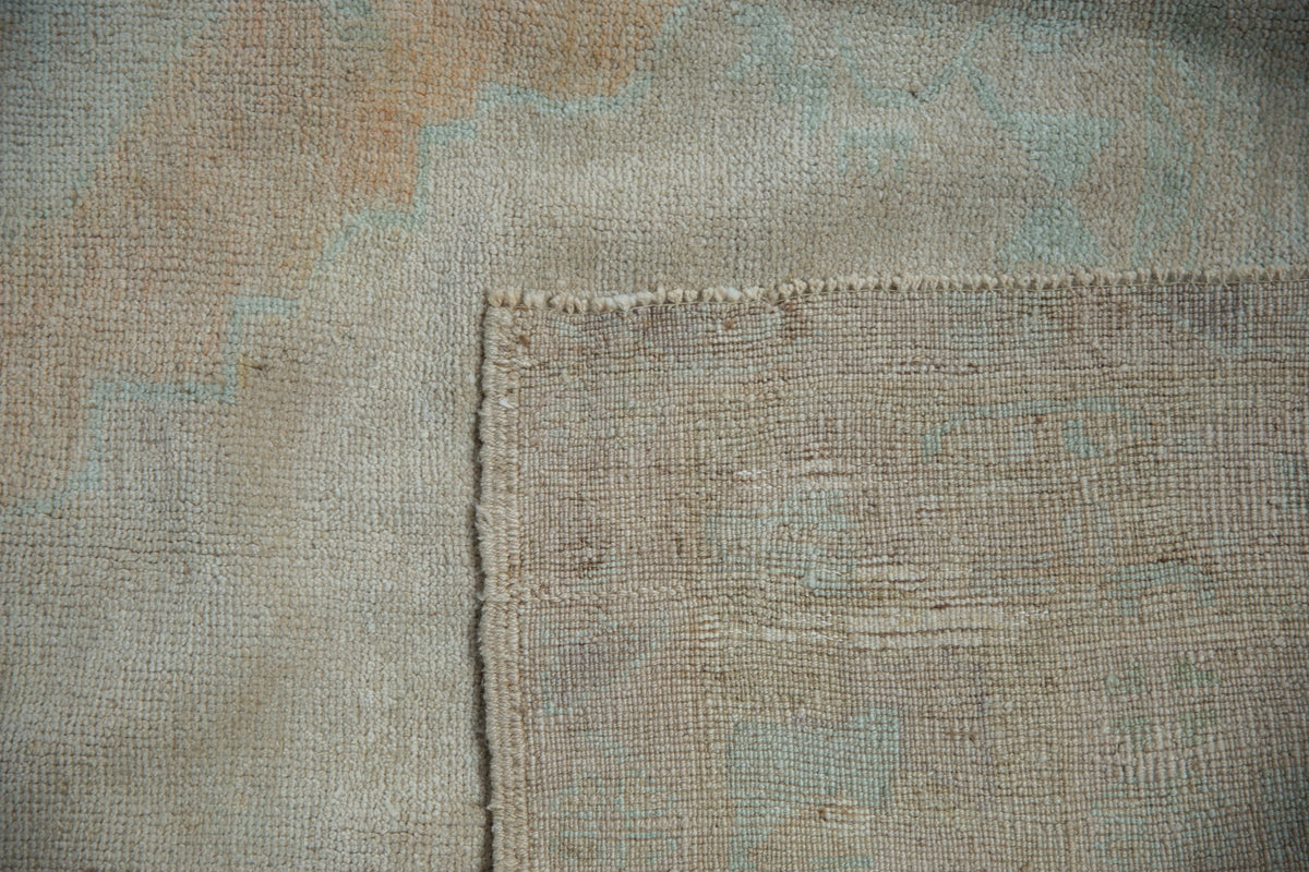 5x9.5 Vintage Distressed Oushak Carpet