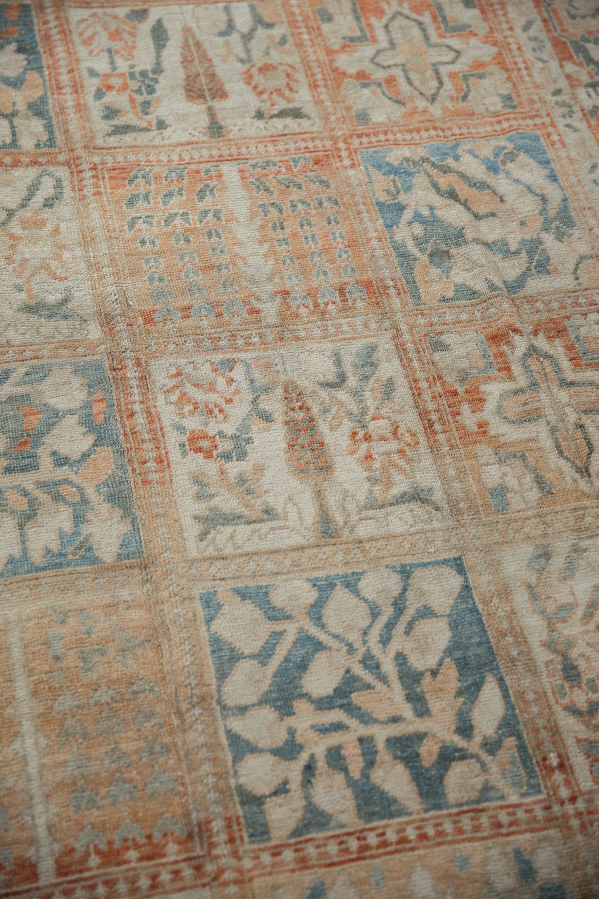 6.5x9.5 Vintage Distressed Bakhtiari Carpet
