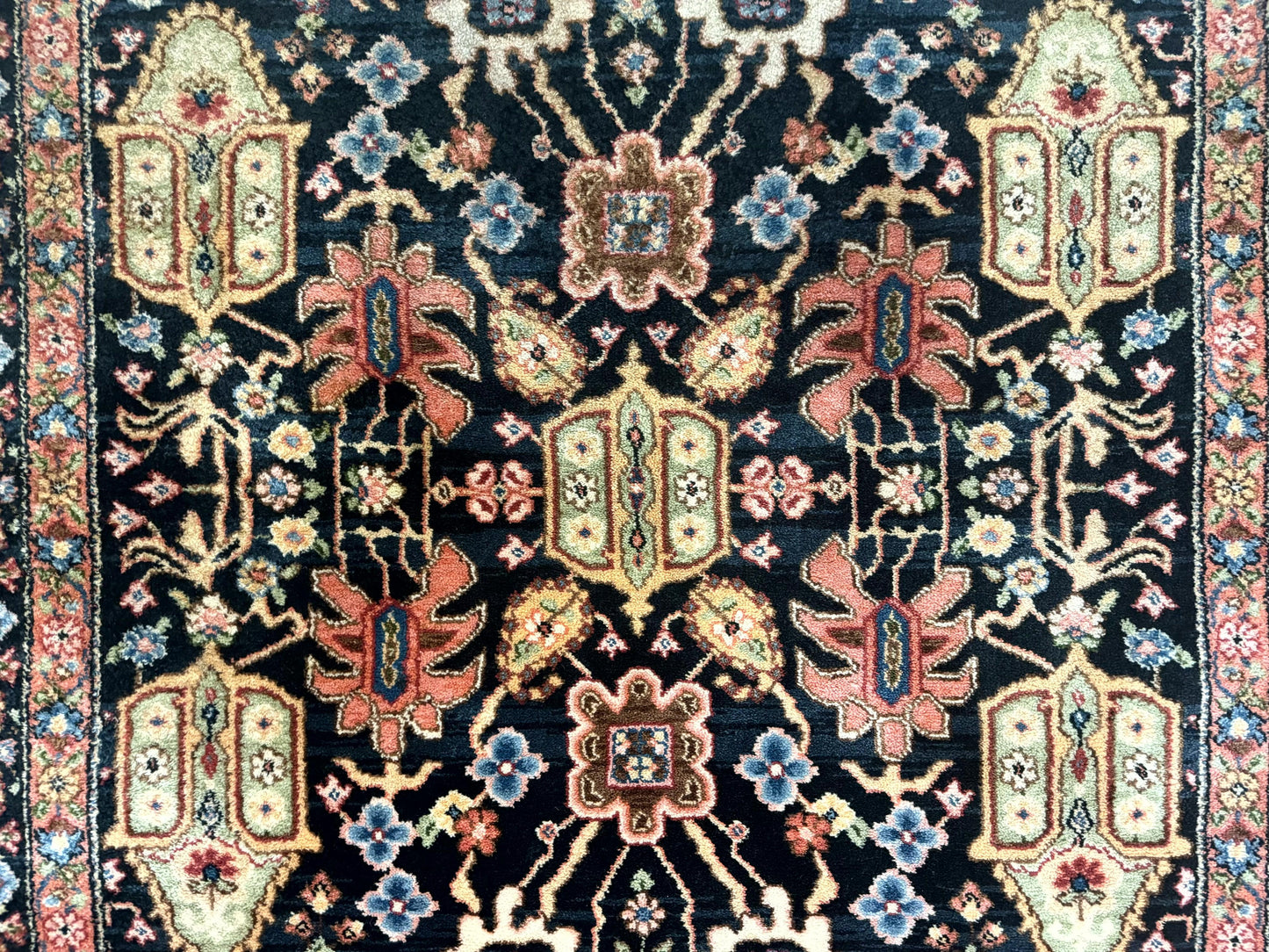 Karastan Rug 5.9 x 8.6, Chahar Mahal #604, Wool Vintage Discontinued Karastan Carpet