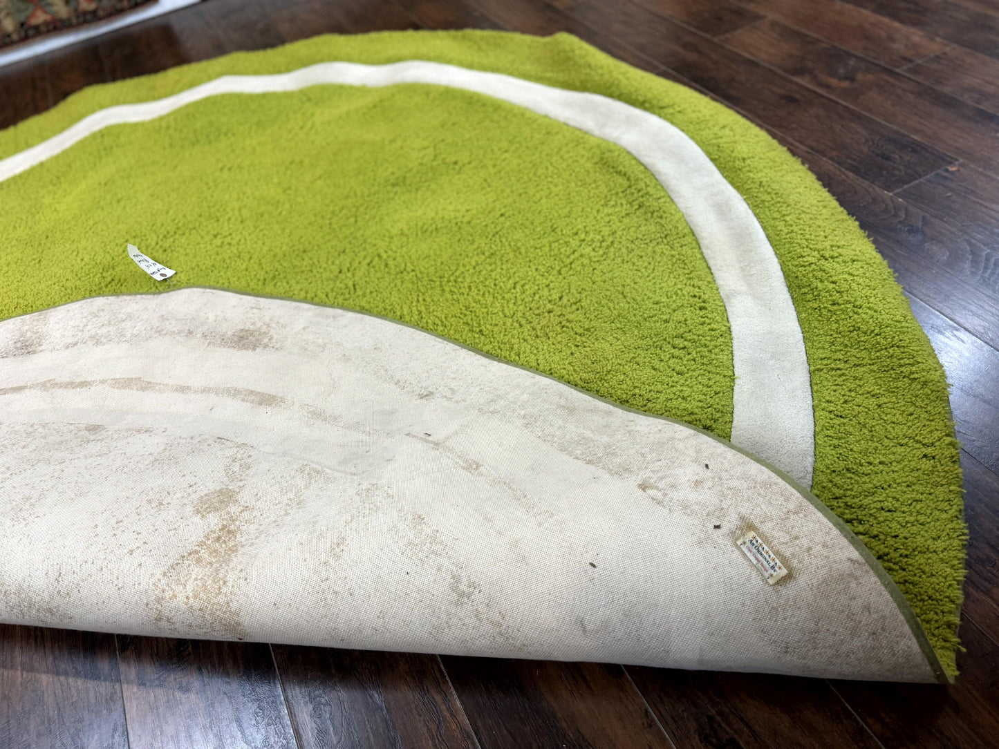 Large Round Rug 9x9, Vintage Retro Design, Lime Green