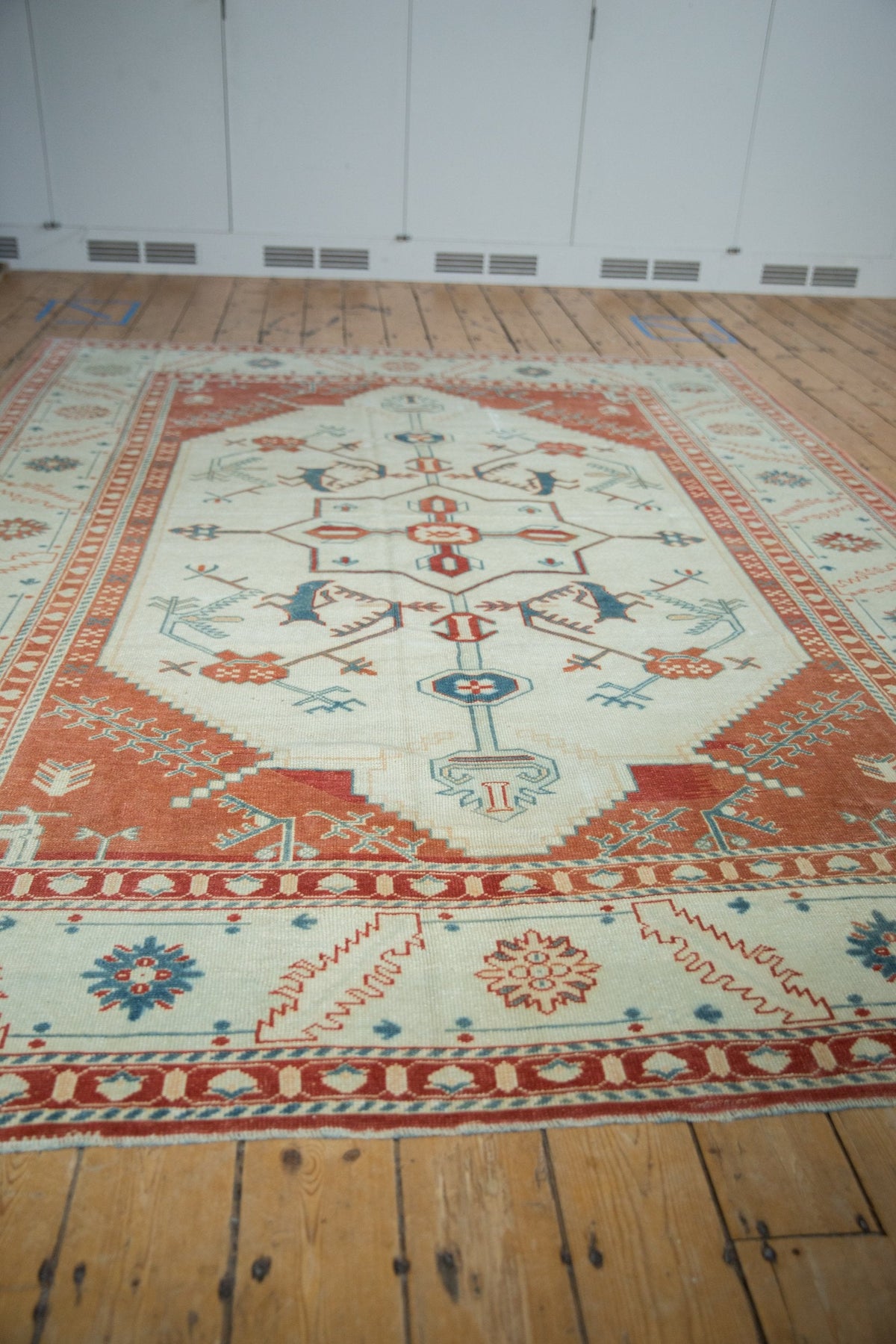 7.5x10 Vintage Distressed Oushak Carpet