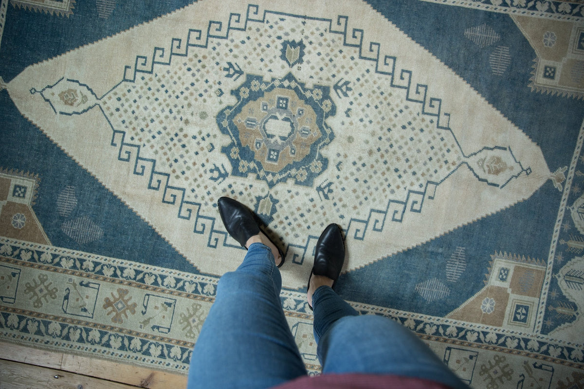 5.5x9.5 Vintage Distressed Oushak Carpet