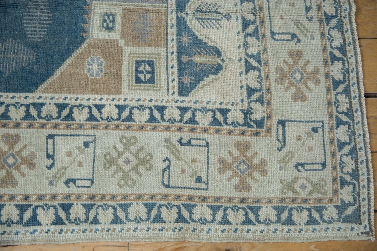 5.5x9.5 Vintage Distressed Oushak Carpet