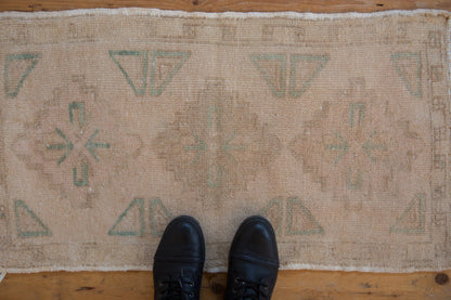 1.5x3 Vintage Distressed Oushak Rug Mat