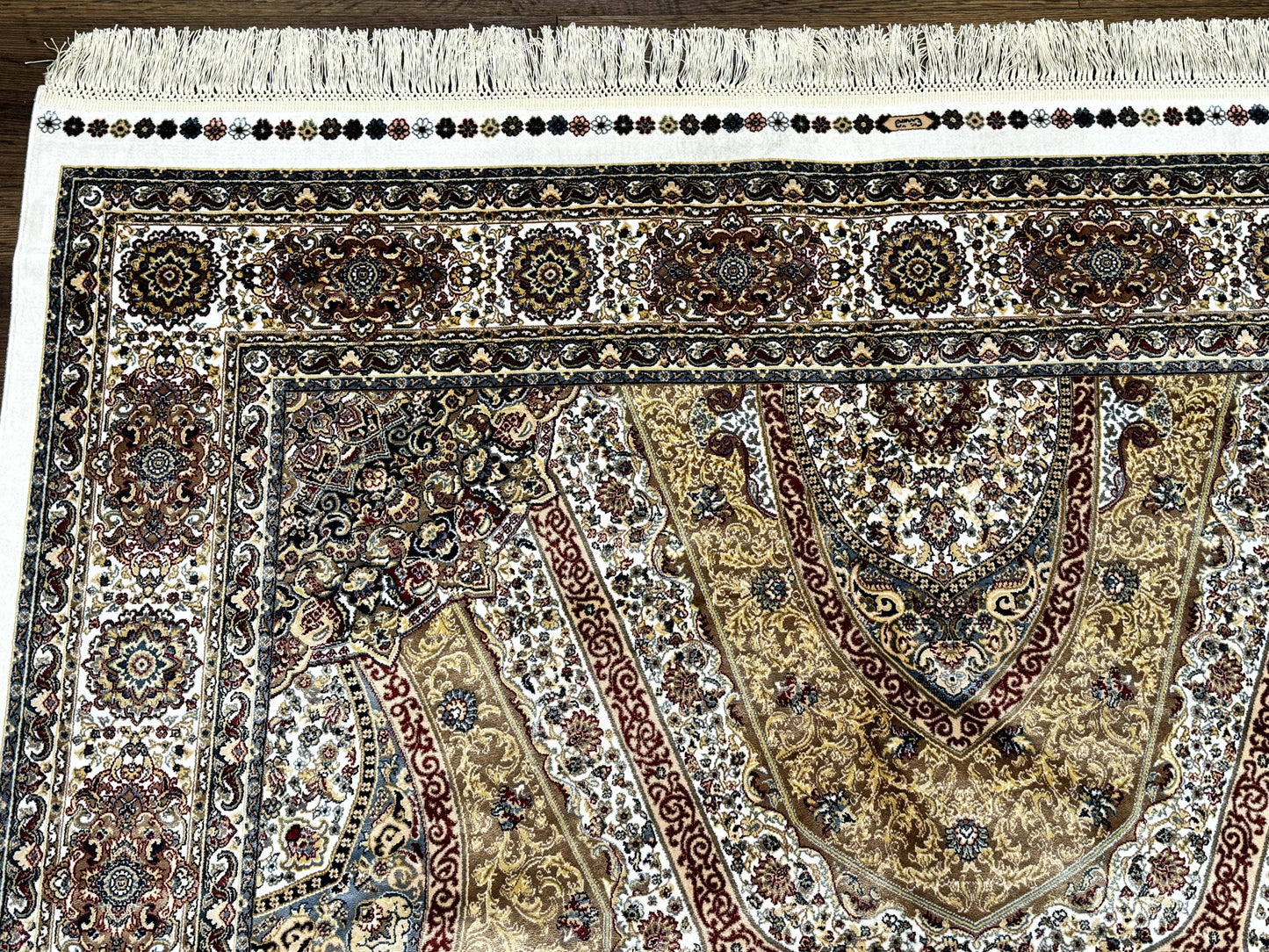 Turkish Silk Rug 5 x 7.6, Dome Design, Bamboo Silk, New