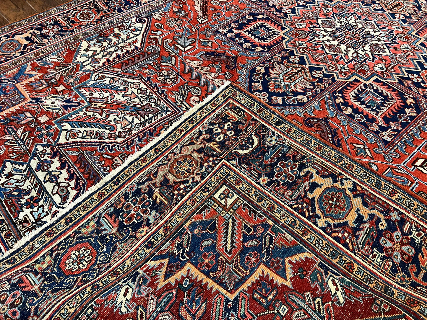 Antique Persian Heriz Rug – 11x16 Palace Size, Geometric Medallion, 1920s