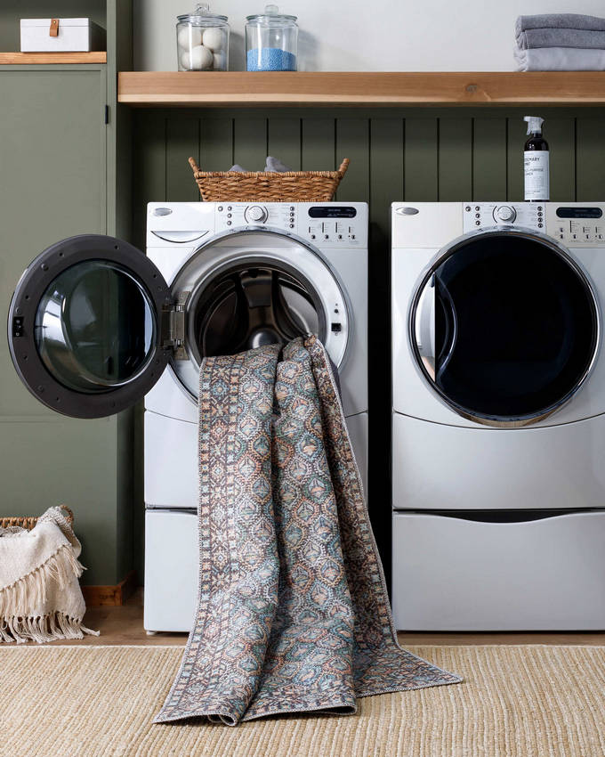 Rommy Traditional Dark Green Washable Area Rug