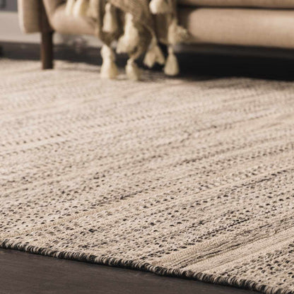 Arabi Wool Area Rug