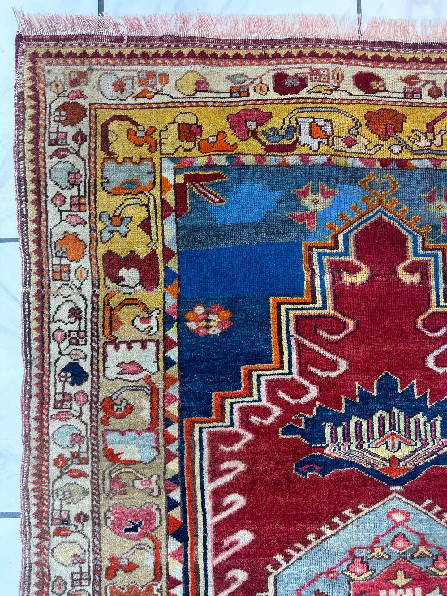 Hand-Knotted Antique Turkish Melas Wool Rug – 4'3" x 5'11" – Vibrant Geometric Motifs