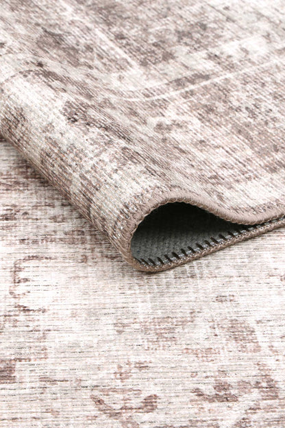 Chateau Machine Washable in Beige Rug