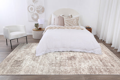 Chateau Machine Washable in Beige Rug