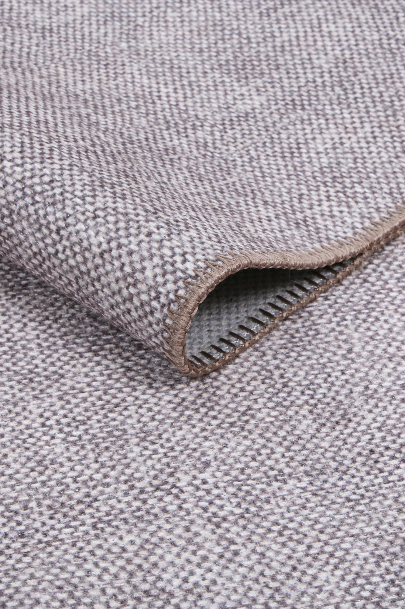 Urban Cobblestone Solid in Grey : Runner Rug