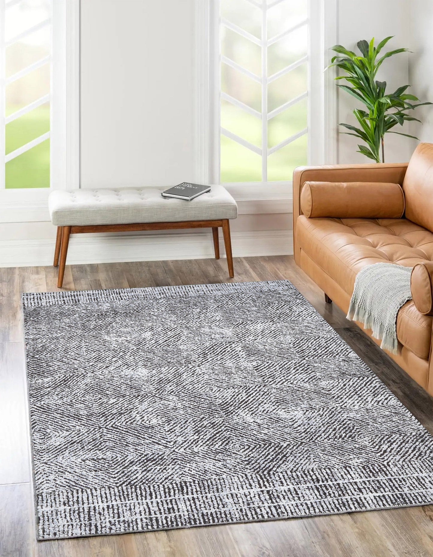 Contemporary Lauro in Grey Rug