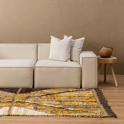 Sabra - taznakht kilim rug