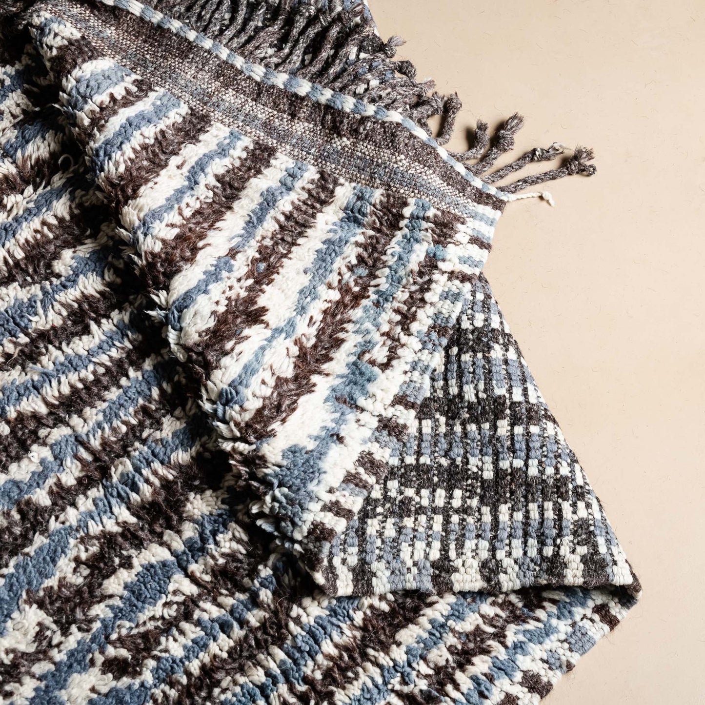 Saif - taznakht kilim rug