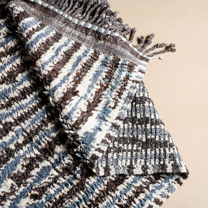 Saif - taznakht kilim rug