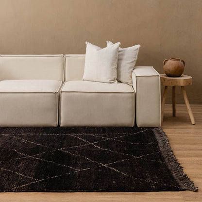 Sahil - taznakht kilim rug