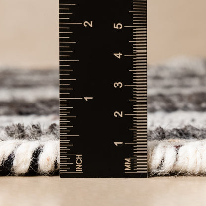 Sabar - taznakht kilim rug