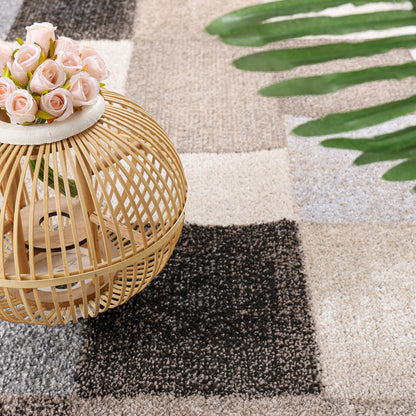 Modern Living Room Rug Fiesta Patchwork Look in Beige and Grey