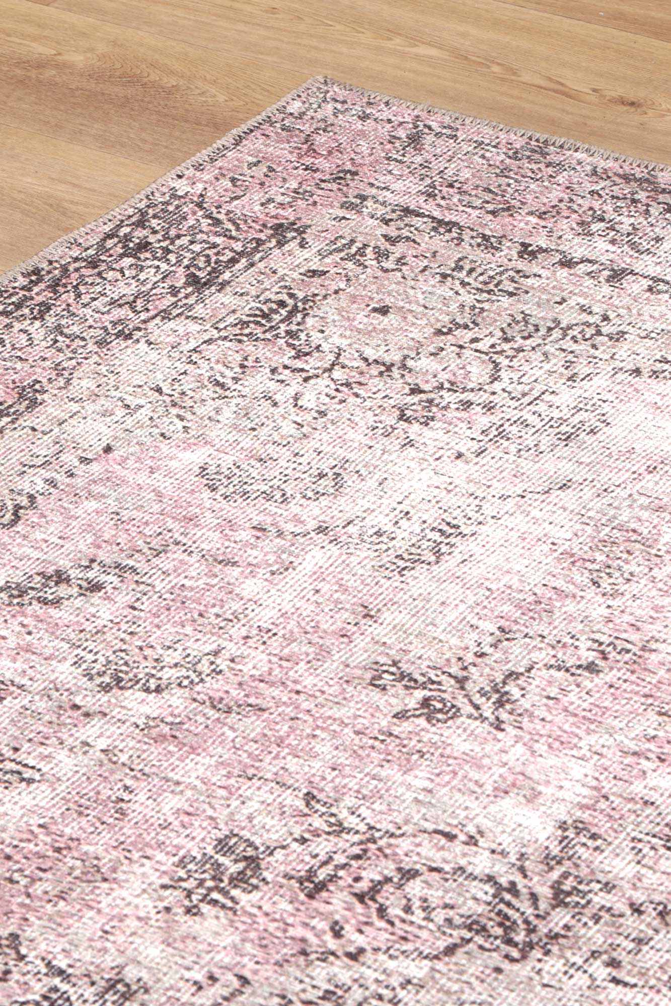 Germain Medallion Design in Pink Rug