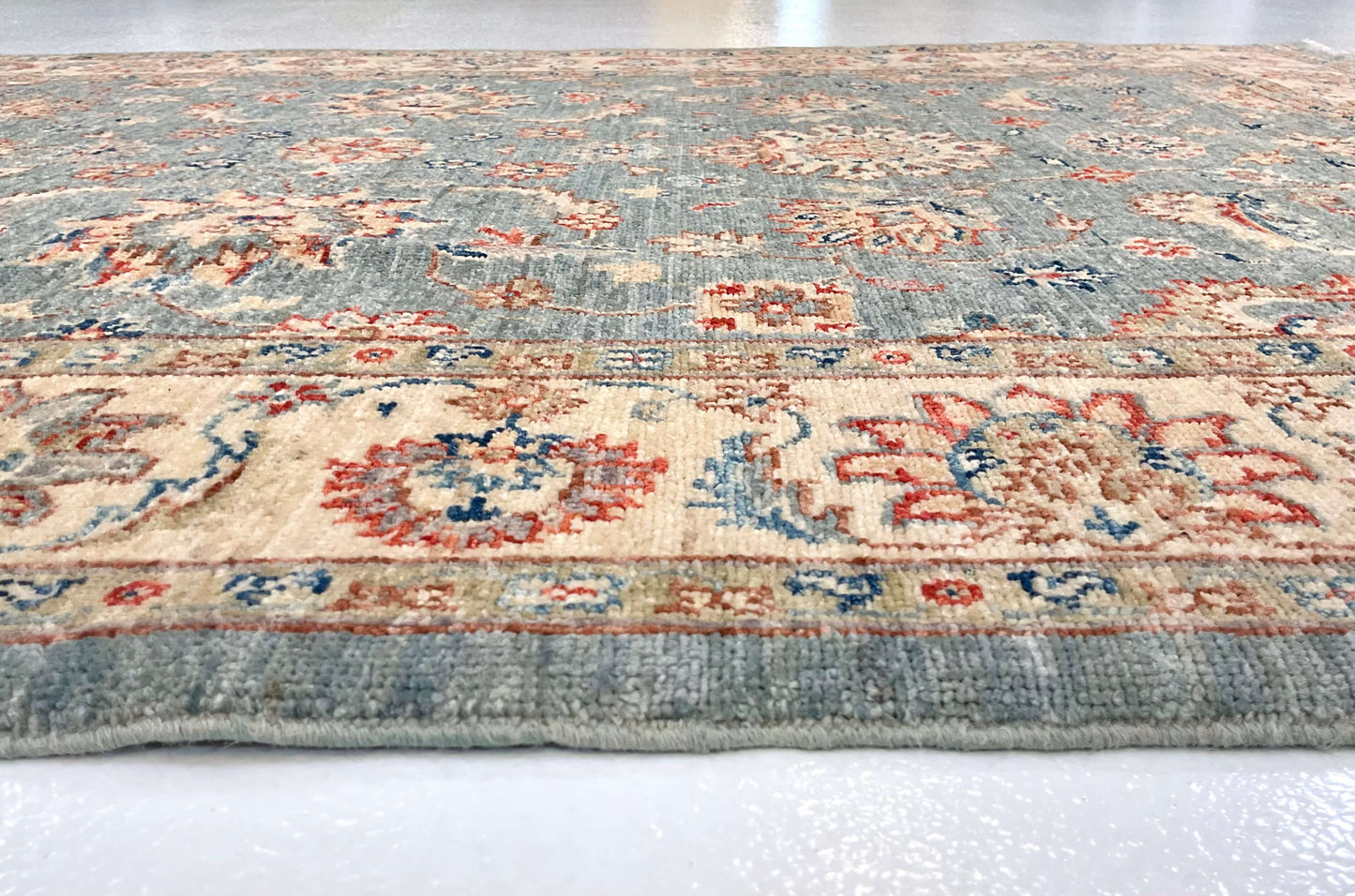 Chobi Farahan gry/bge : 4'02"x6'03"