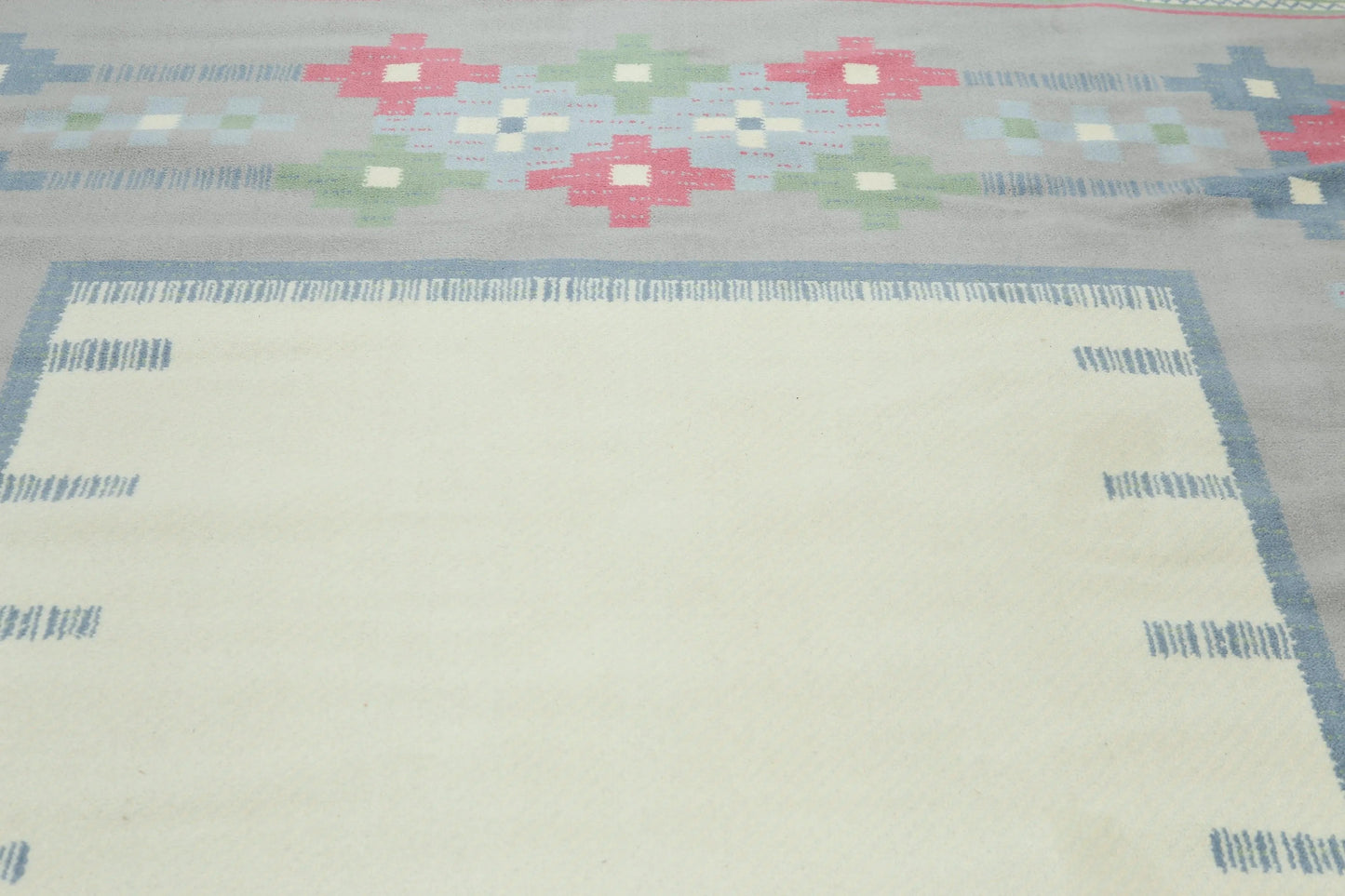 8x10 Ivory Machine Made Southwestern 100% Wool Oriental Area Rug