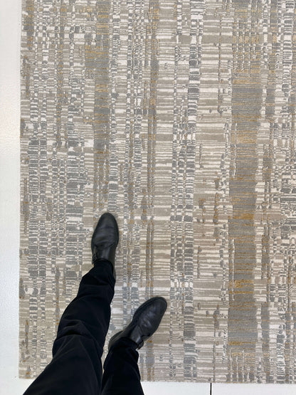 Contemporary Carved Tibetan 9x12 (ivory/gold/gray)