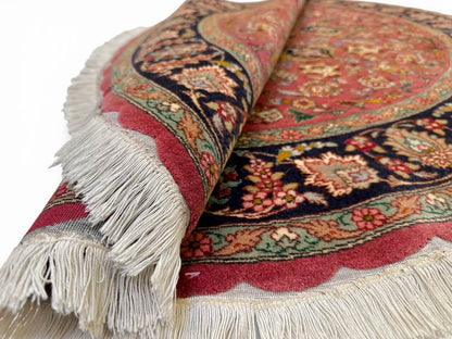 Vintage Persian Tabriz Wool/Silk (4'10"Round) dk.rose/black