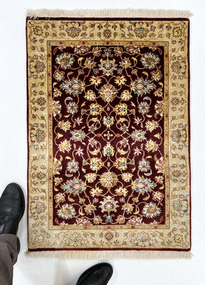 Wool w. silk Kumkapi red/gld 2x3