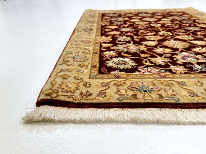 Wool w. silk Kumkapi red/ltgld 2x3