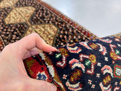 Persian Bijar (1'09"x7'08") indigo/red