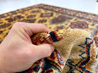 Super Kazak (5'08"x7'11") gold/ivory