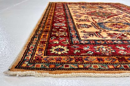 Super Kazak red/ivory 3'04"x4'08"