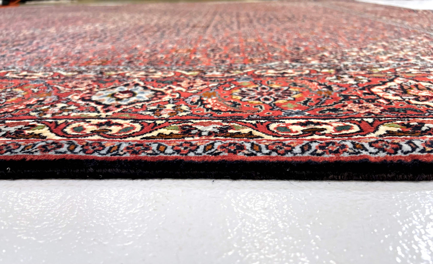 Persian Bijar (6'07"x9'05") red/indigo
