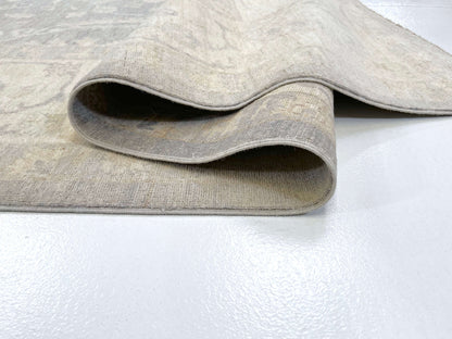 WhiteWash Chobi 10'00" x 13'05" lt.gry/ivo